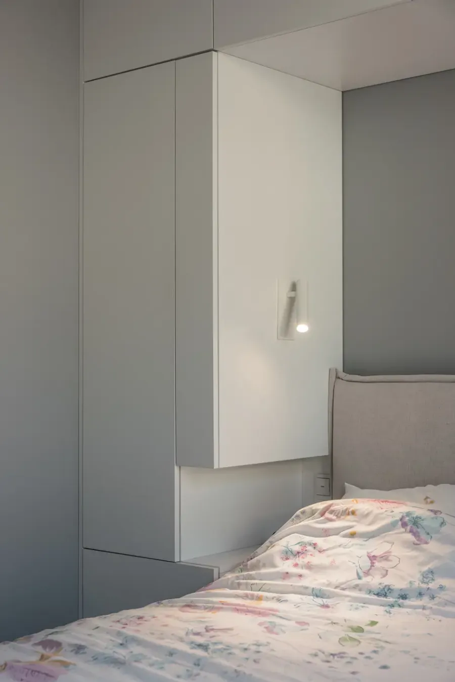 Minimalistycne meble do sypialni 02