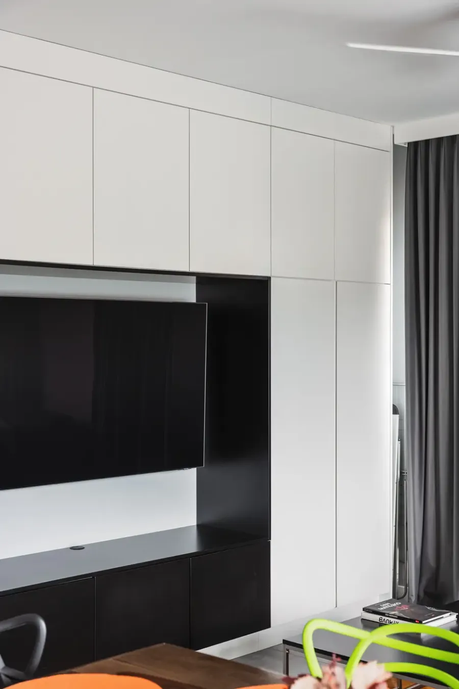 Nowoczesne wykończenie salonu 04