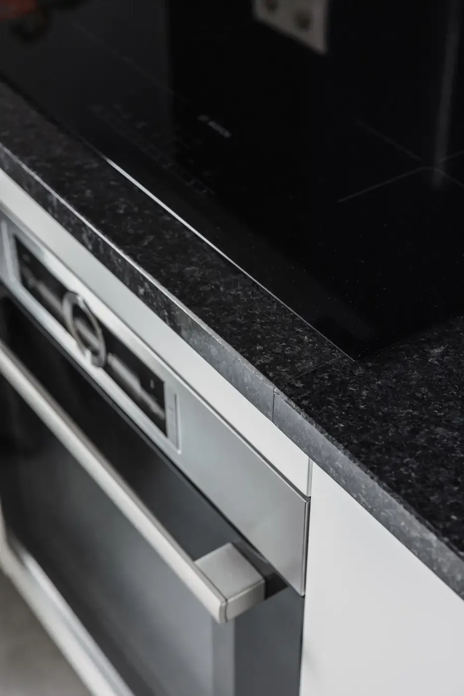 Minimalistyczna kuchnia 01