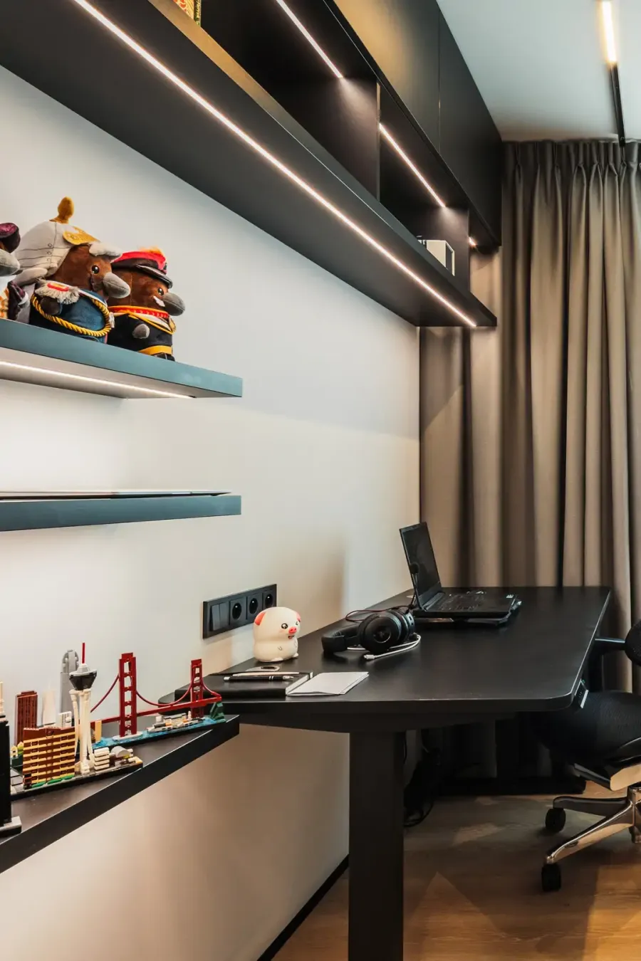 Gabinet na Wybickiego 04